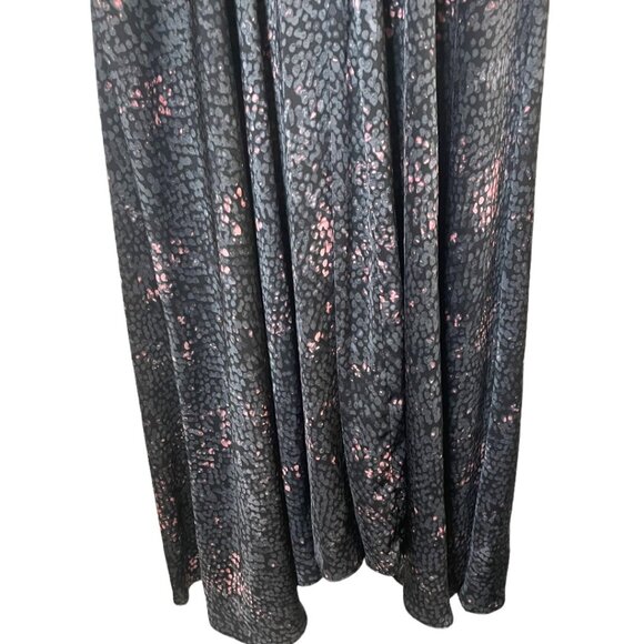 Halston Size XL Black Gray Pink Animal Print Deep V Flutter Sleeve Midi Dress - Picture 5 of 7